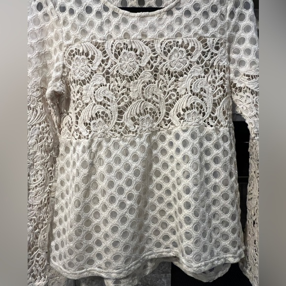 Anthropologie Sunday in Brooklyn Lace off white top size Medium - Picture 7 of 11